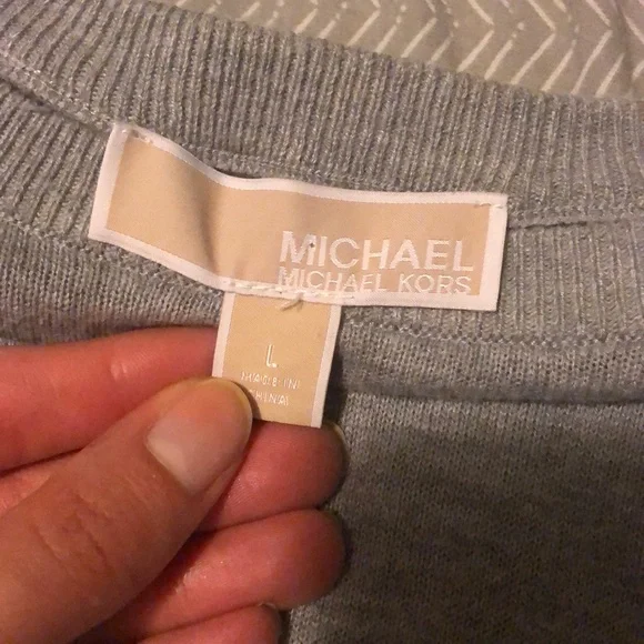 •Michael Kors• pearl heather ruffle sweater - Picture 6 of 6